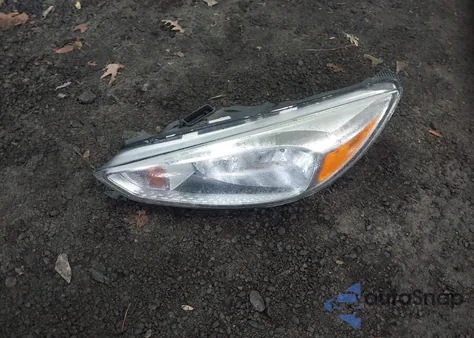 2017 Ford Focus Se из США, поврежденный, VIN 1FADP3K22HL207616